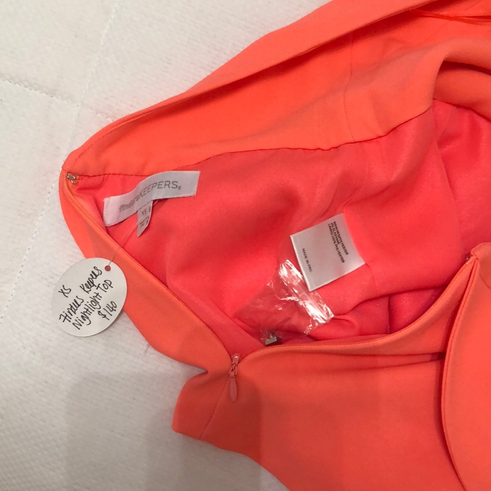 Sexy high neck top! - Picture 5 of 8